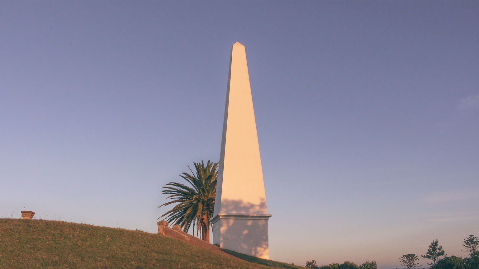 Read more about the article 花火の特等席ならオベリスク