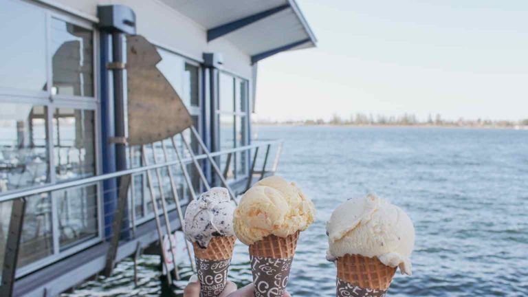 Scratchleys On the Wharf